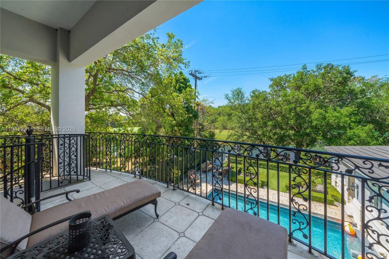 3916 Granada Blvd, Coral Gables, FL 33134 Photo