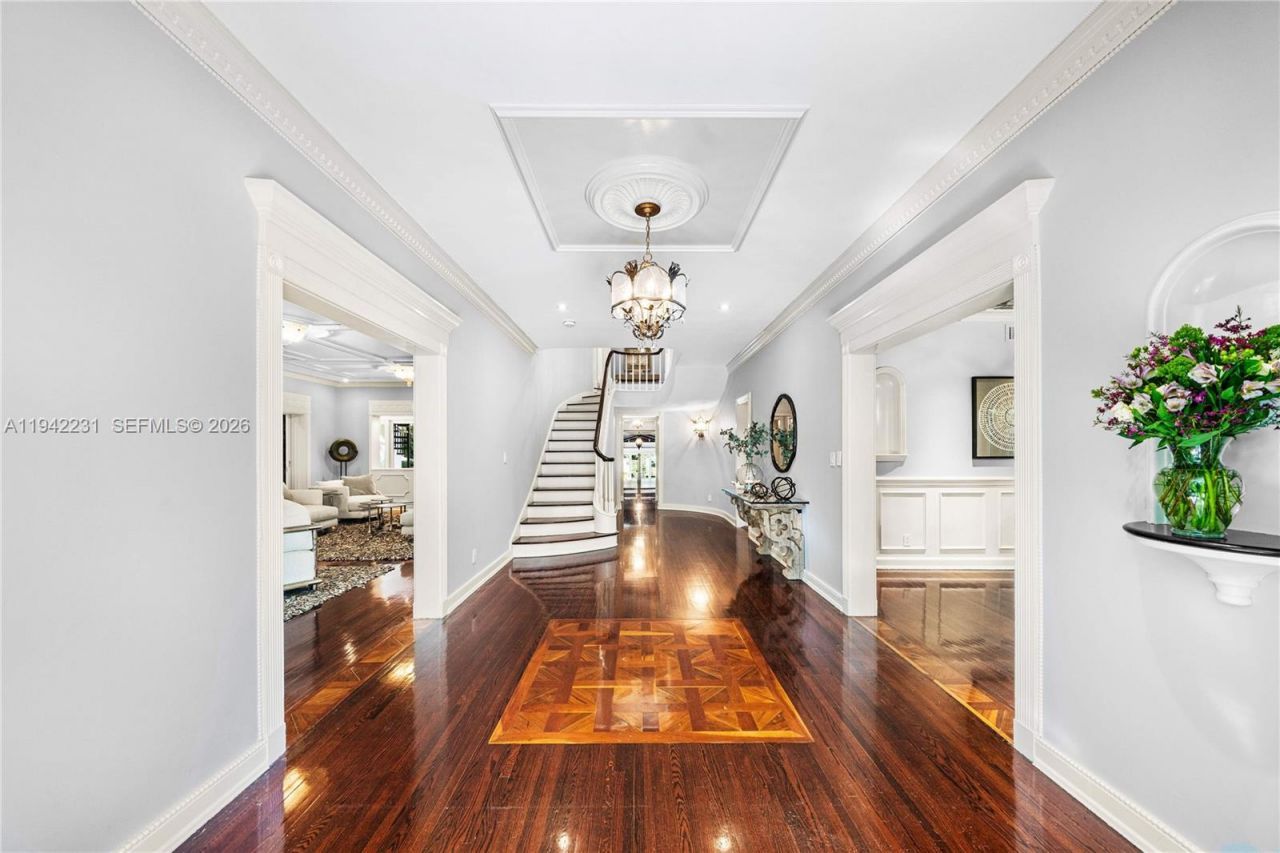 3916 Granada Blvd, Coral Gables, FL 33134 Photo