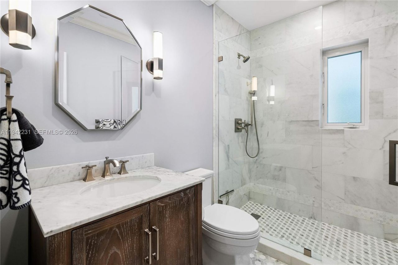 3916 Granada Blvd, Coral Gables, FL 33134 Photo