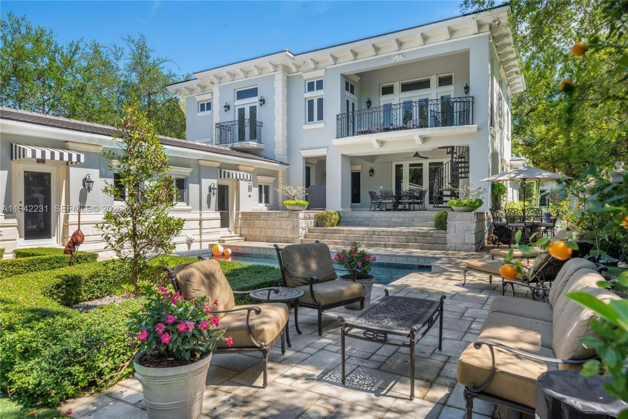 3916 Granada Blvd, Coral Gables, FL 33134 Photo