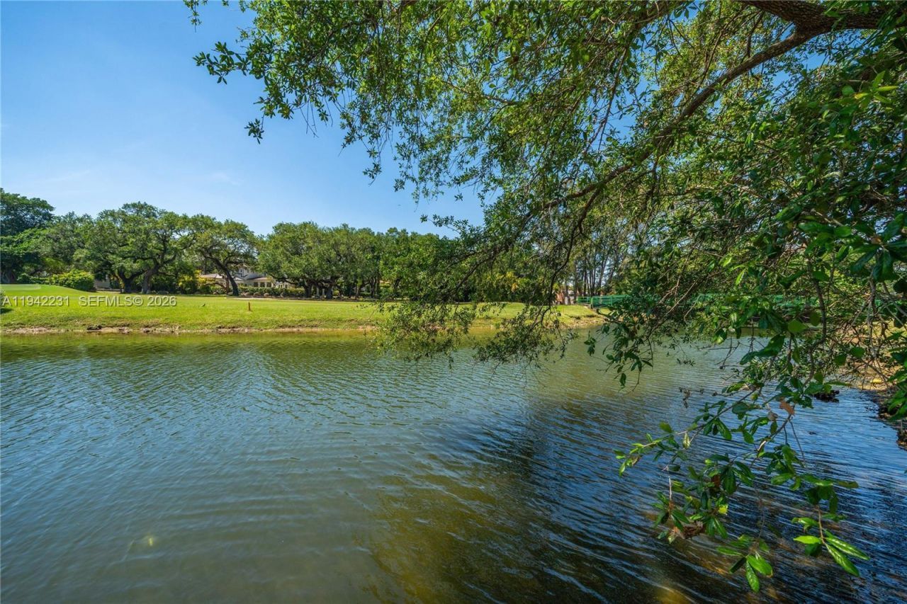 3916 Granada Blvd, Coral Gables, FL 33134 Photo