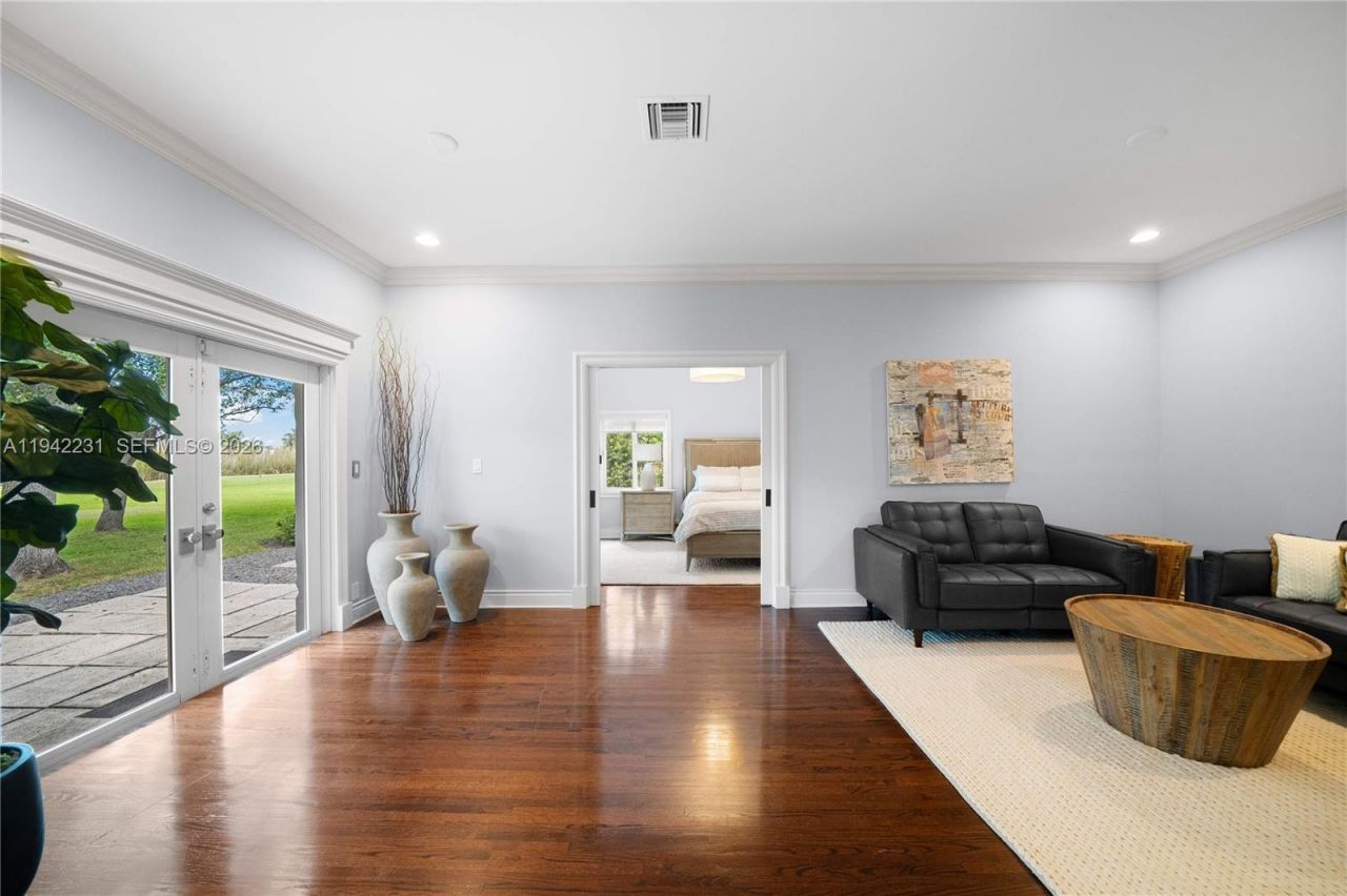 3916 Granada Blvd, Coral Gables, FL 33134 Photo