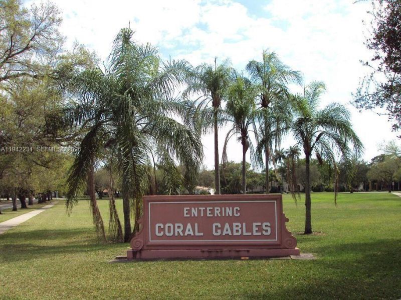 3916 Granada Blvd, Coral Gables, FL 33134 Photo