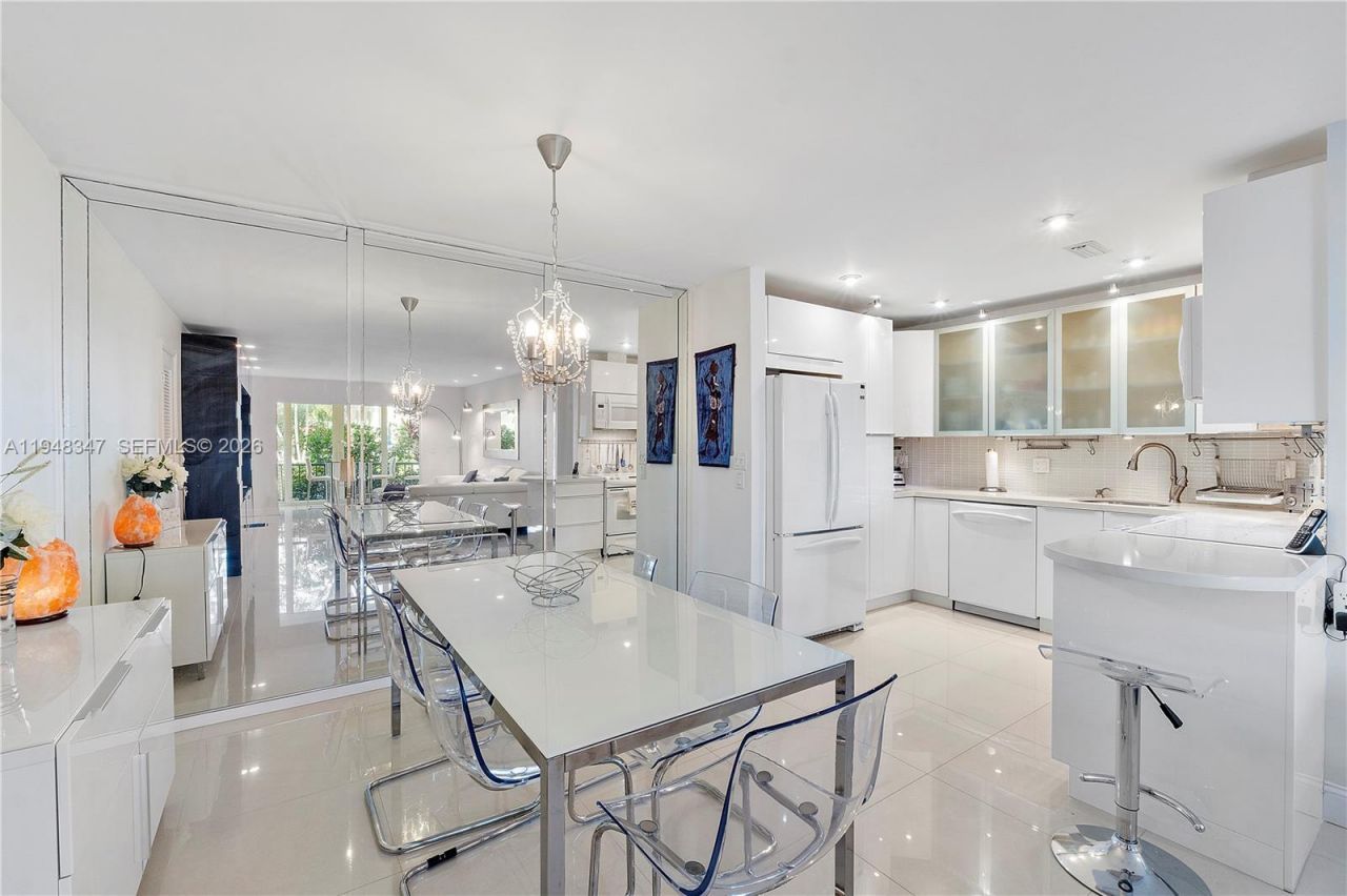 6261 Bay Club Dr, Unit 2, Fort Lauderdale, FL 33308 Photo