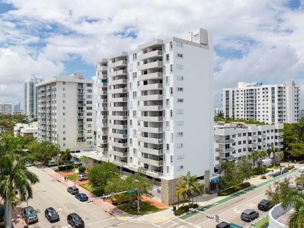 1331 Lincoln Rd, Unit 701, Miami Beach, FL 33139