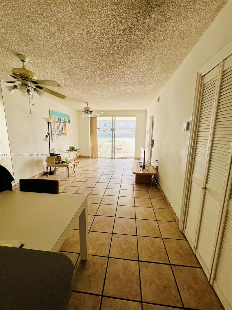 1331 Lincoln Rd, Unit 701, Miami Beach, FL 33139 Photo