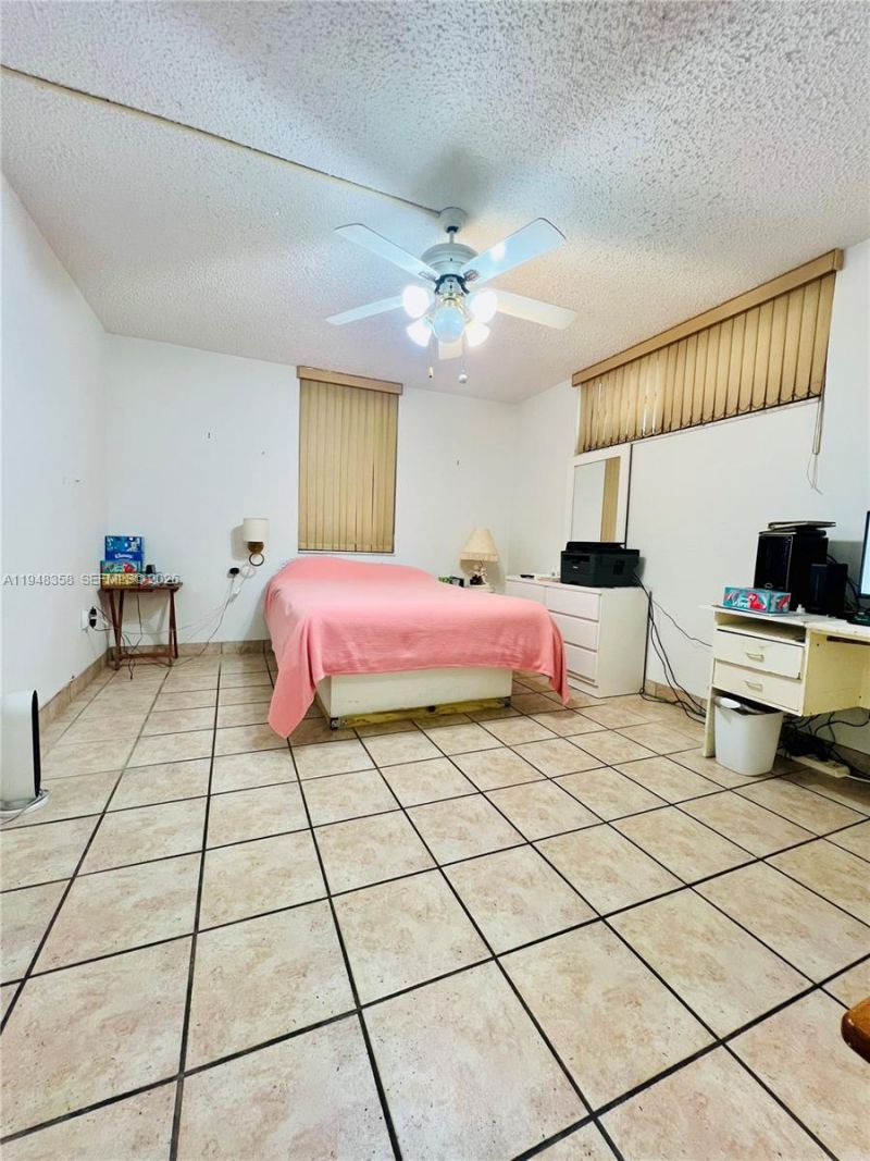 1331 Lincoln Rd, Unit 701, Miami Beach, FL 33139 Photo