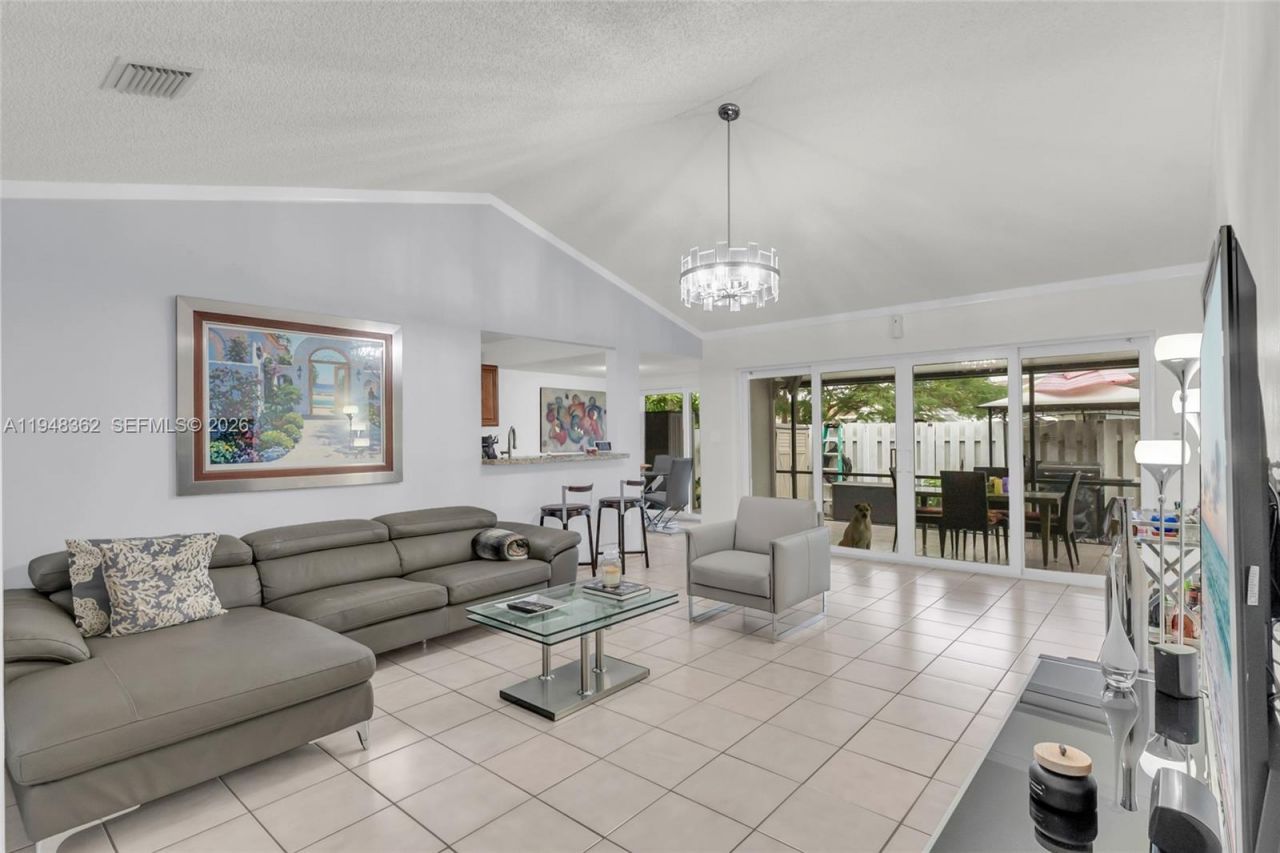 12321 SW 114th Ter, Miami, FL 33186 Photo