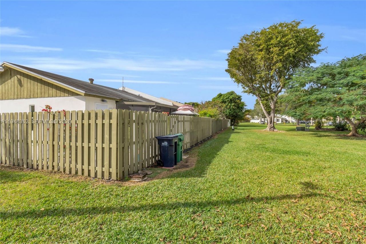 12321 SW 114th Ter, Miami, FL 33186 Photo