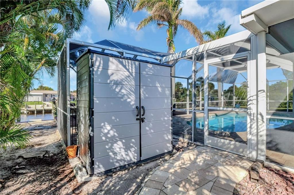 5318 Congo Ct, Cape Coral, FL 33904 Photo