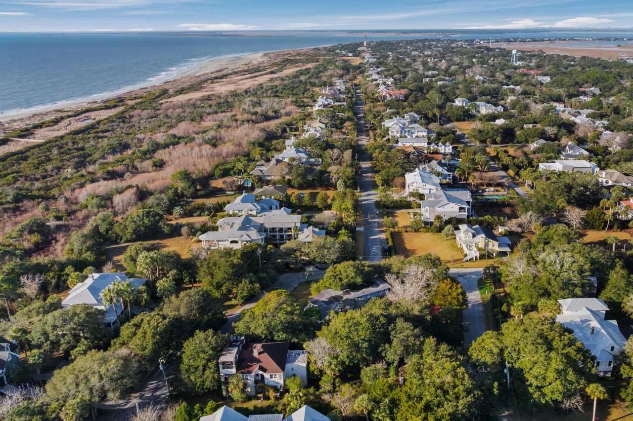 2804 Marshall Boulevard Photo 33