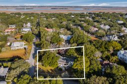 2804 Marshall Boulevard photo 4