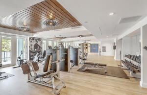 5802 Palmetto Drive Photo 23