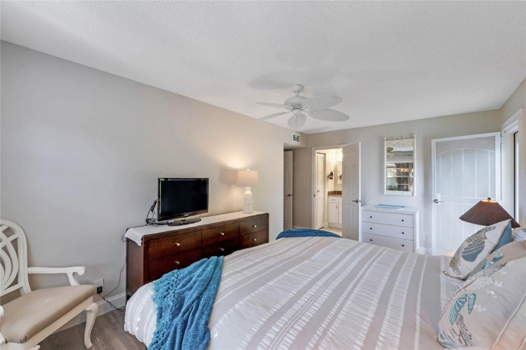 1235 Club Dr W, Unit D, Delray Beach, FL 33445 Photo