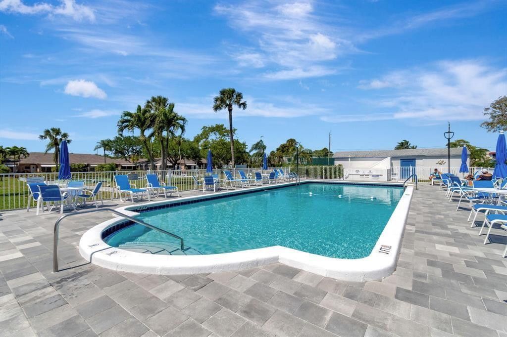 1235 Club Dr W, Unit D, Delray Beach, FL 33445 Photo