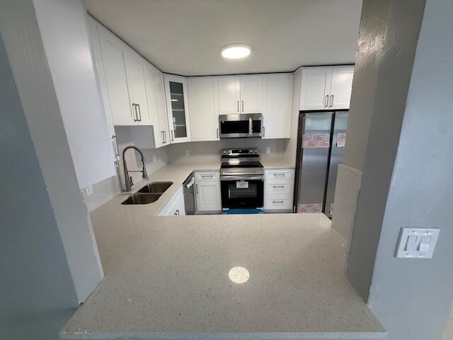 810 Lake Shore Drive, Unit 19, Lake Park, FL 33403 Photo