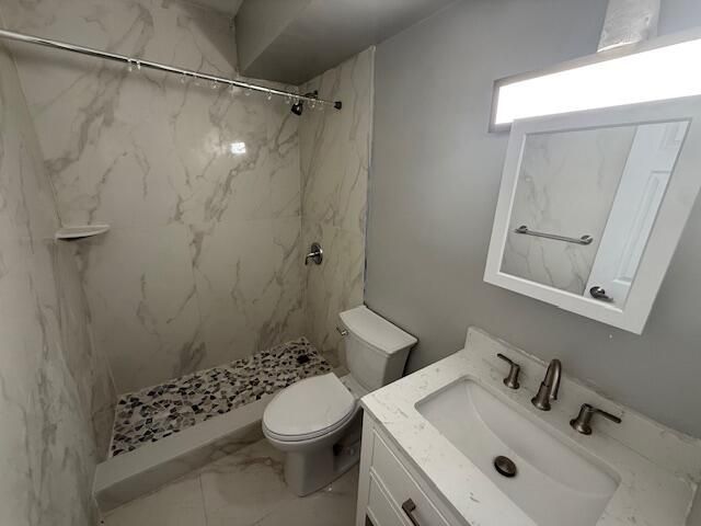 810 Lake Shore Drive, Unit 19, Lake Park, FL 33403 Photo