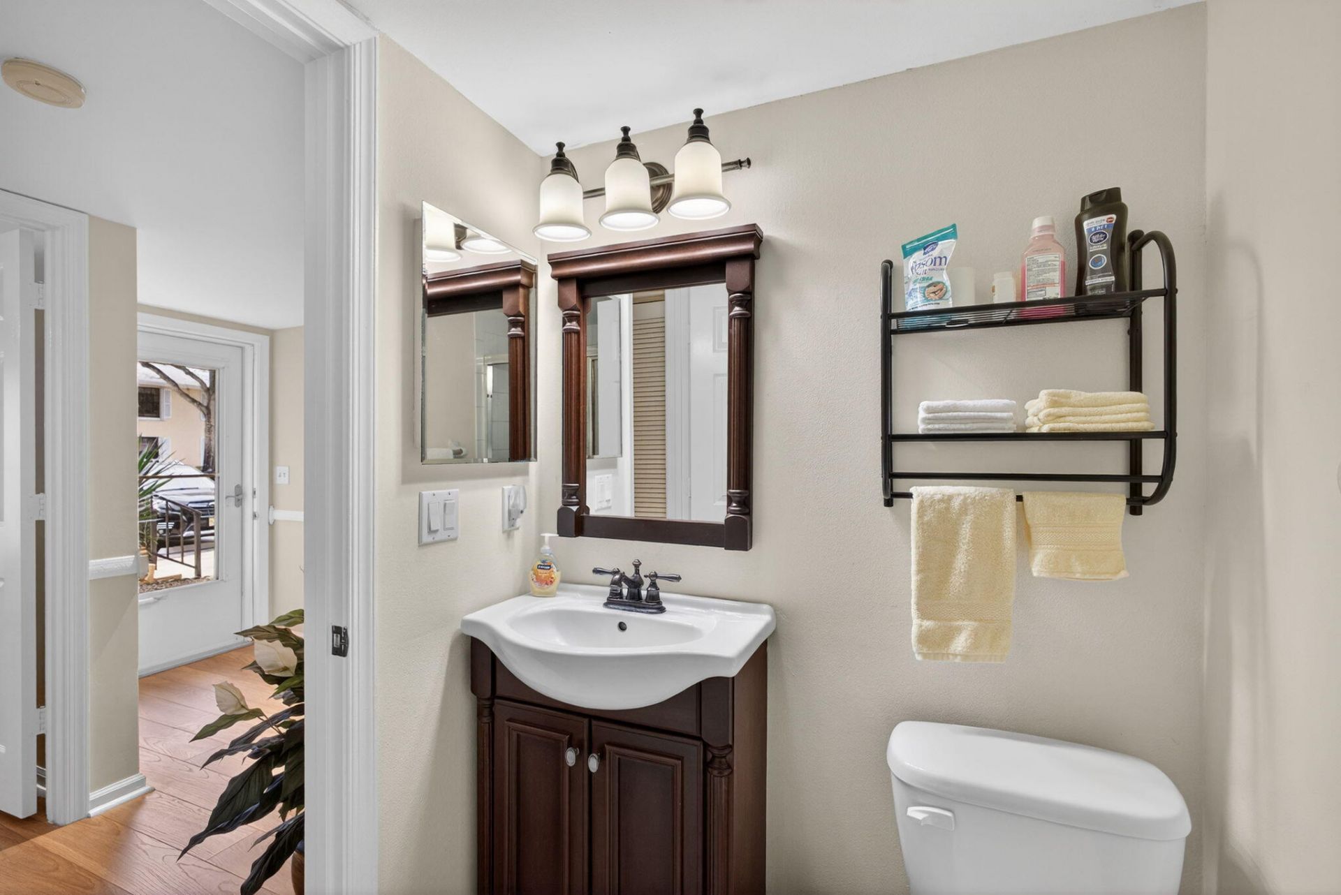 2041 Keystone Drive, Unit F, Jupiter, FL 33458 Photo