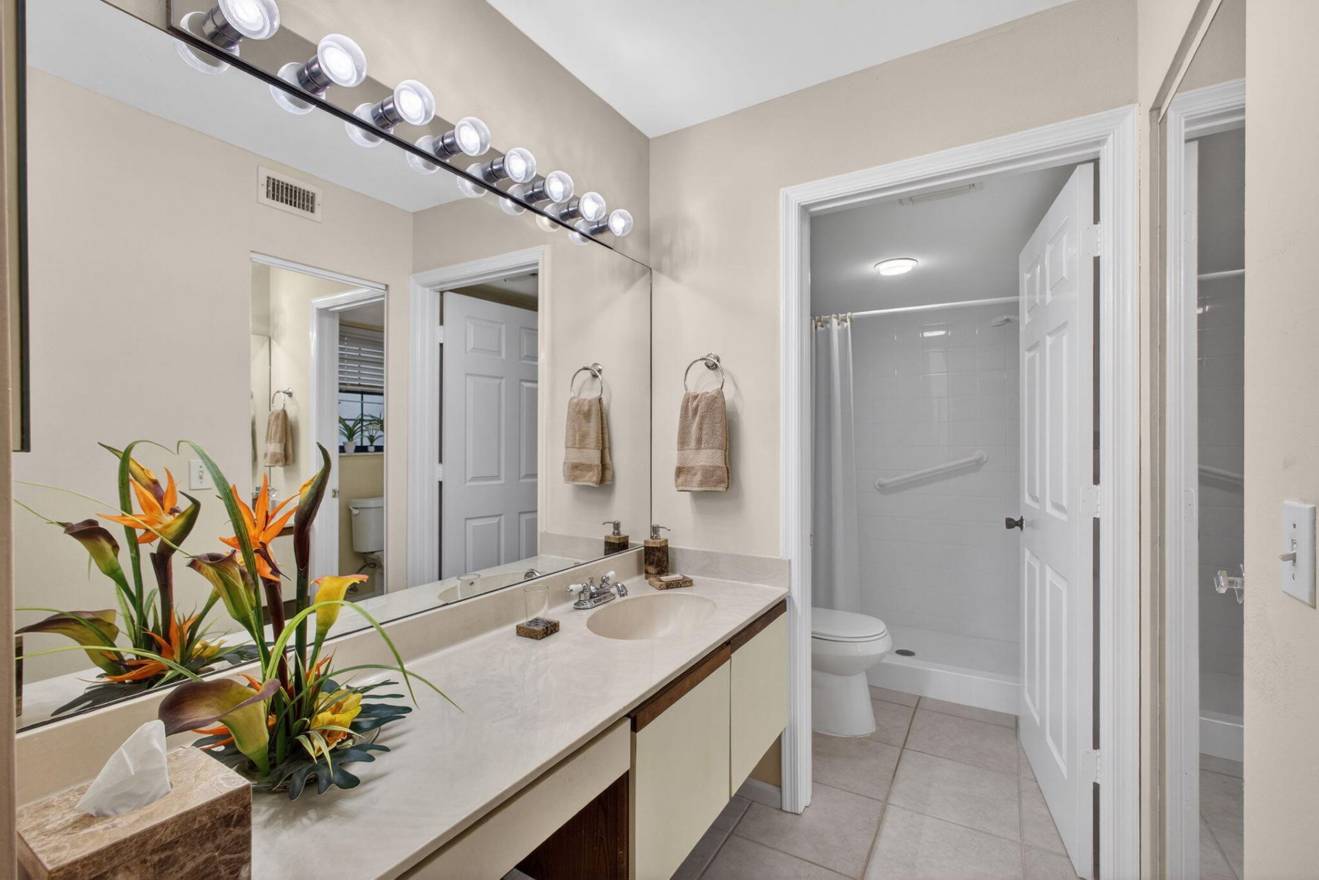 2041 Keystone Drive, Unit F, Jupiter, FL 33458 Photo