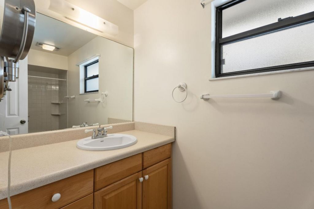 226 Del Monte Road, Sebastian, FL 32958 Photo