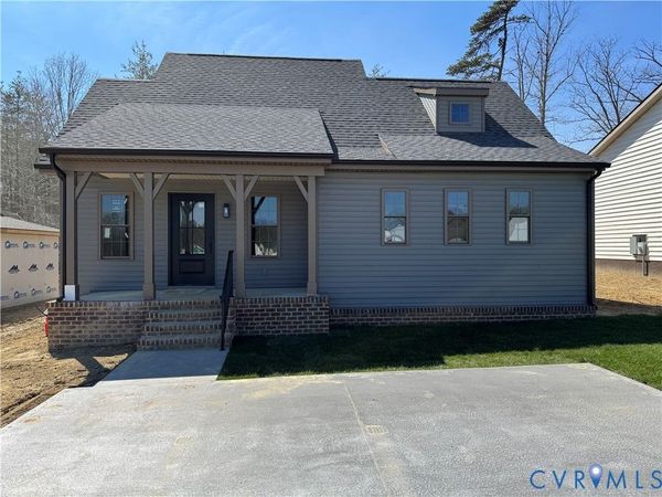 211 Zion Drive, Farmville, VA 23901