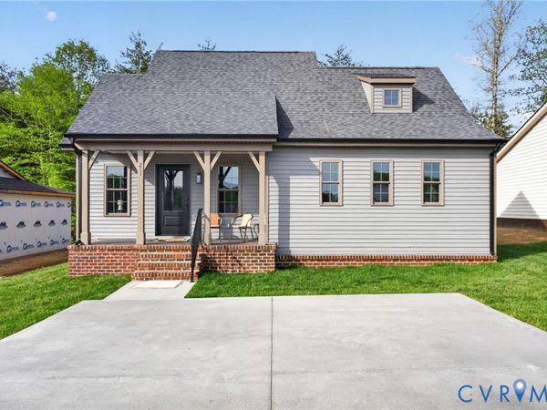 211 Zion Drive, Farmville, VA 23901