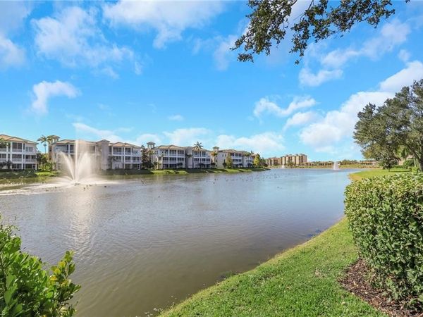 714 Regency Reserve CIR, Unit 3201, NAPLES, FL 34119