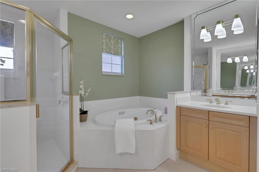 714 Regency Reserve Cir, Unit 3201, Naples, FL 34119 Photo
