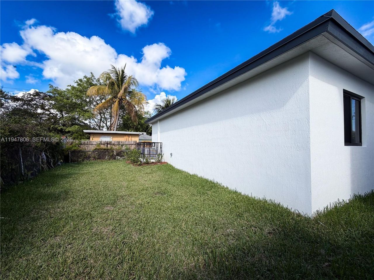 8030-8034 NW 14 Pl., Miami, FL 33147 Photo