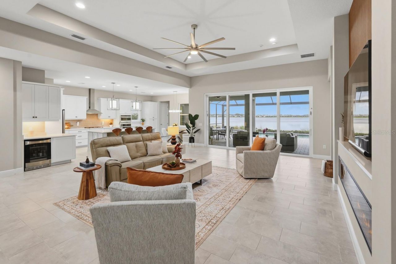8083 Waterbend Trail, Sarasota, FL 34240 Photo