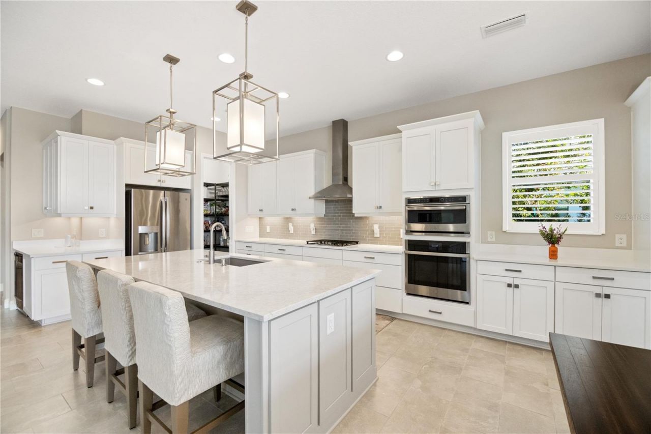 8083 Waterbend Trail, Sarasota, FL 34240 Photo