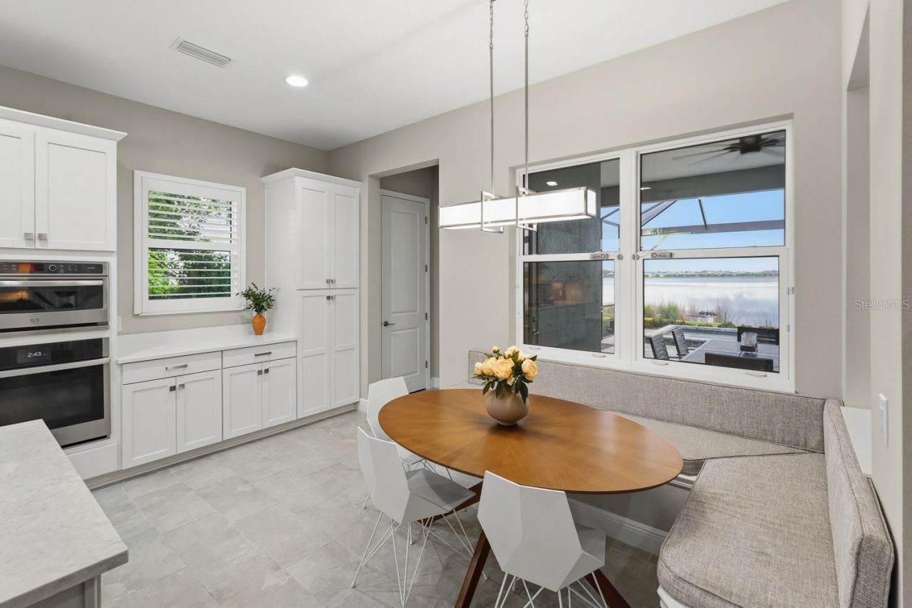8083 Waterbend Trail, Sarasota, FL 34240 Photo