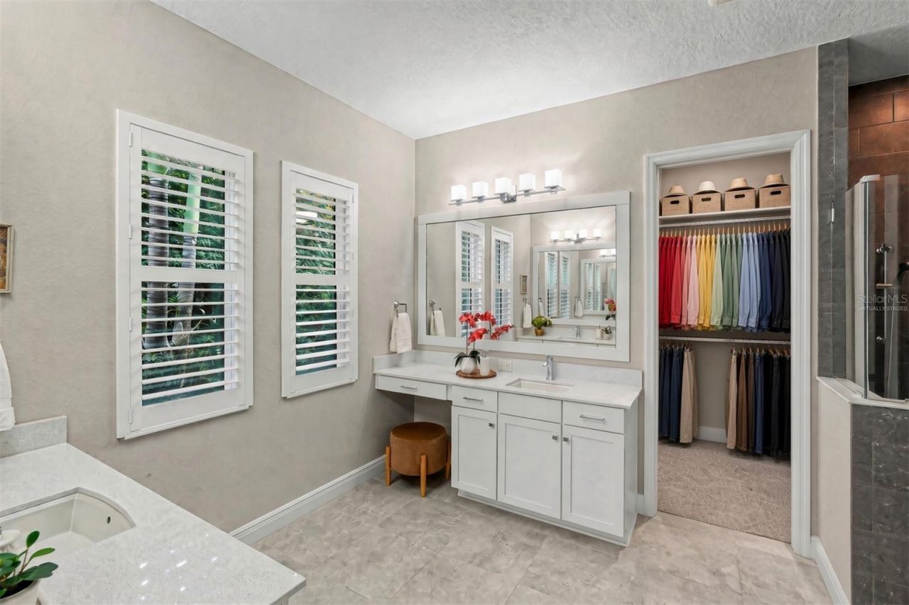8083 Waterbend Trail, Sarasota, FL 34240 Photo