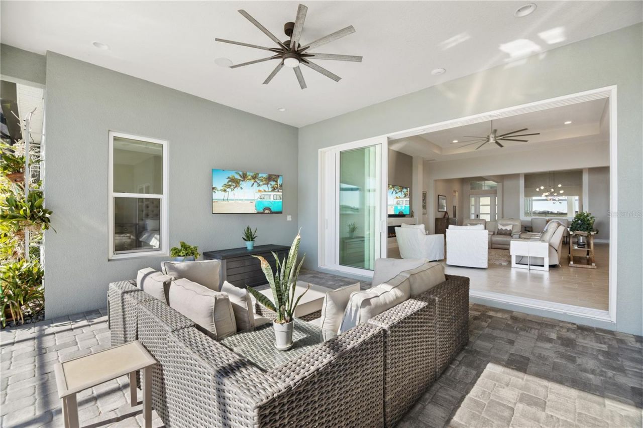 8083 Waterbend Trail, Sarasota, FL 34240 Photo