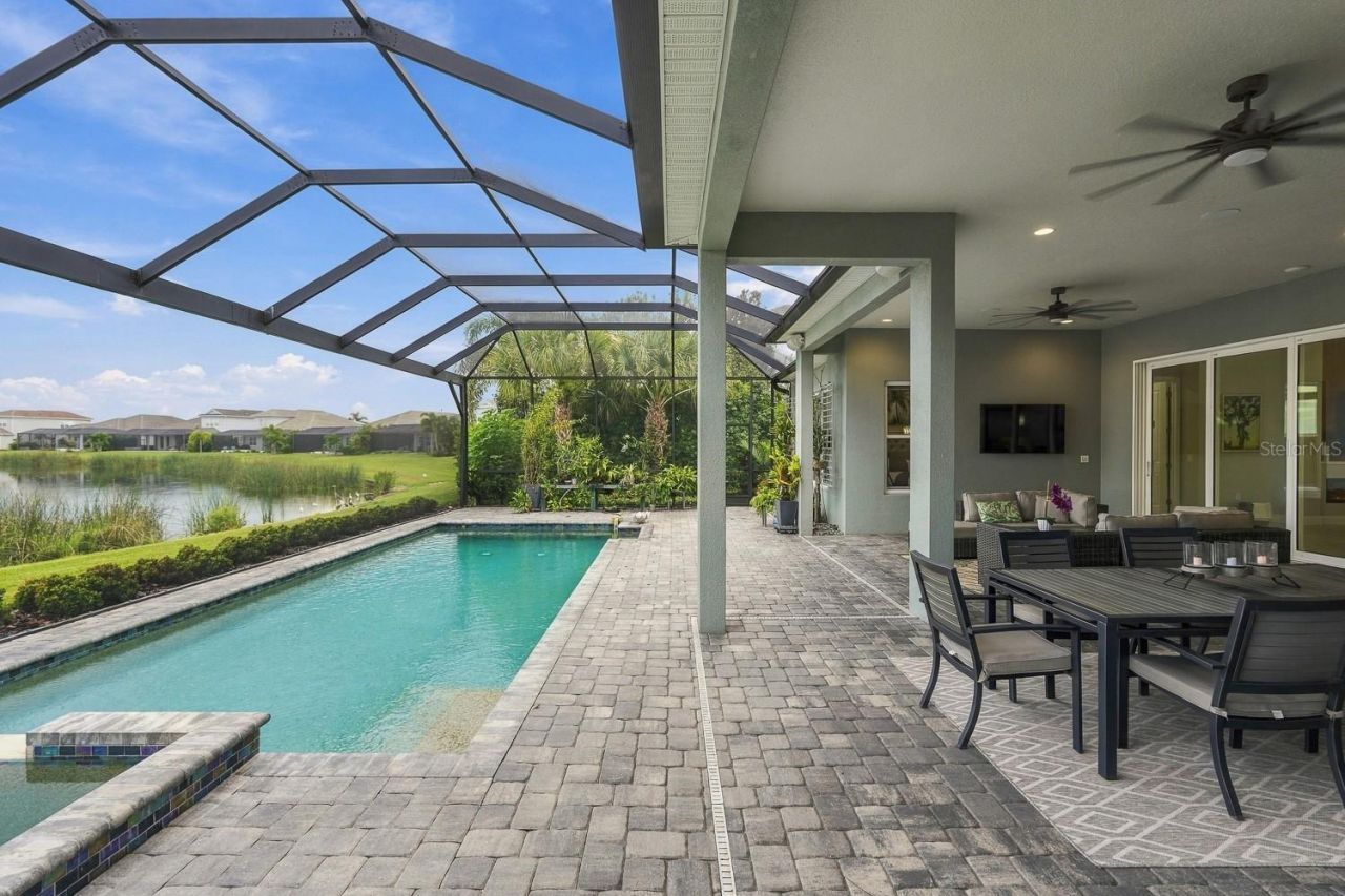 8083 Waterbend Trail, Sarasota, FL 34240 Photo