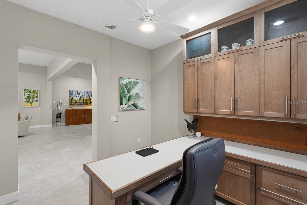 8083 Waterbend Trail, Sarasota, FL 34240 Photo