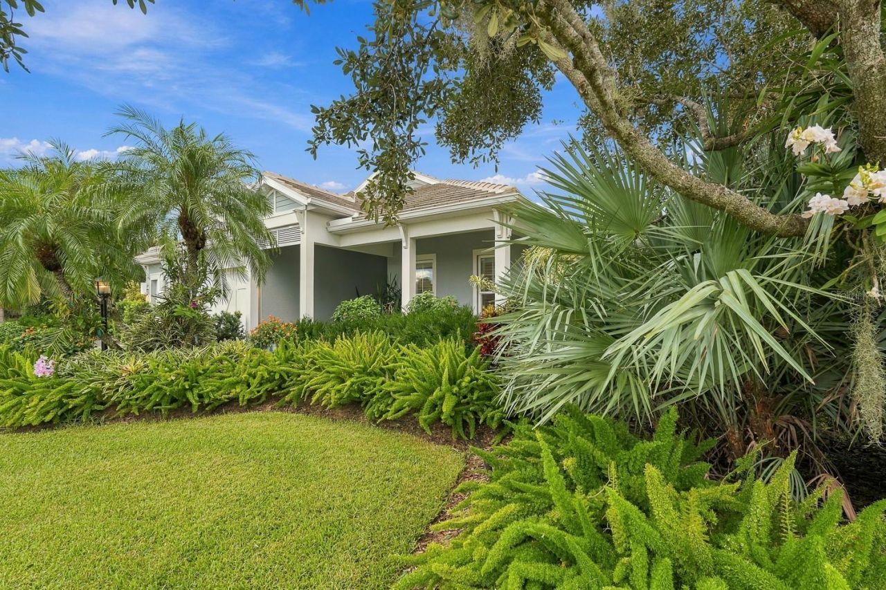 8083 Waterbend Trail, Sarasota, FL 34240 Photo