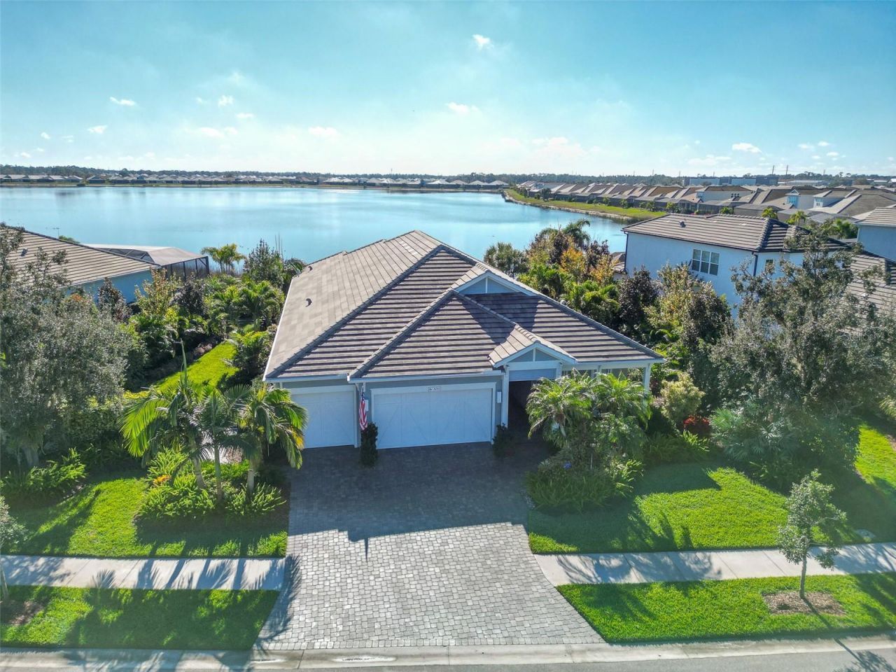 8083 Waterbend Trail, Sarasota, FL 34240 Photo