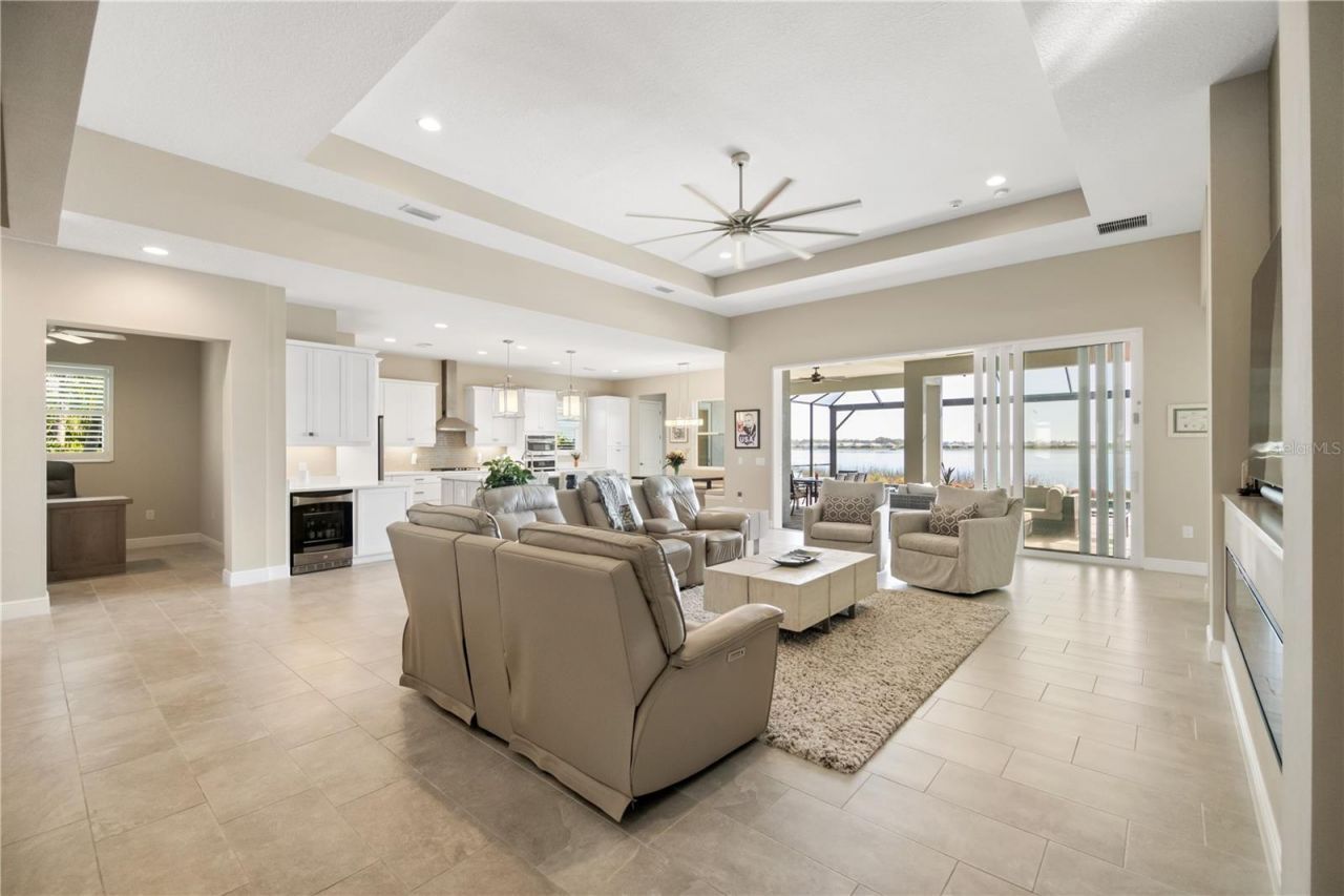 8083 Waterbend Trail, Sarasota, FL 34240 Photo