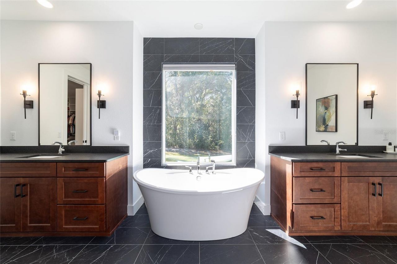 11638 SE 101st Court Road, Belleview, FL 34420 Photo