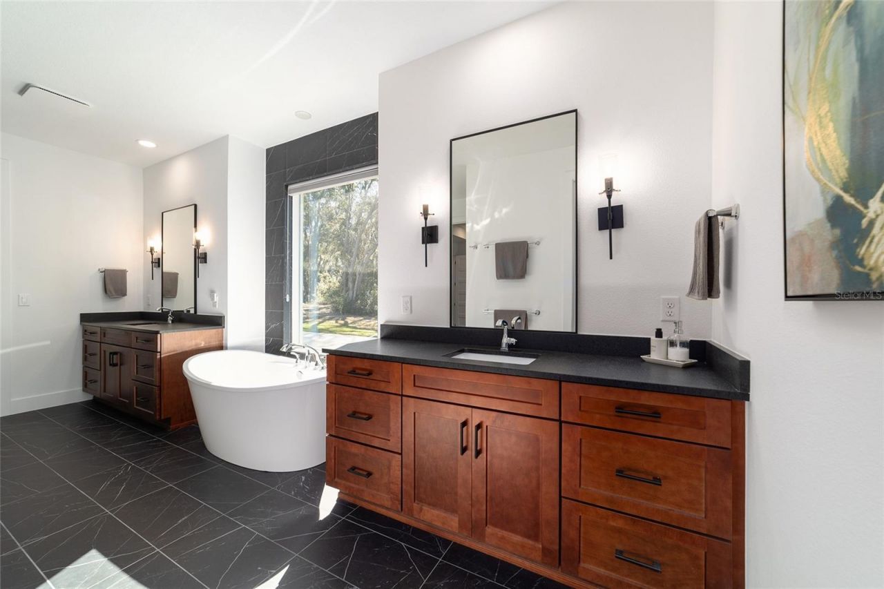 11638 SE 101st Court Road, Belleview, FL 34420 Photo