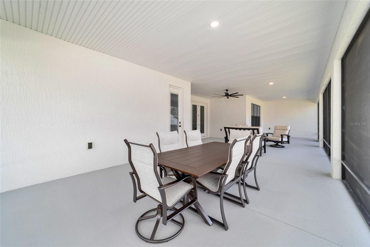 11638 SE 101st Court Road, Belleview, FL 34420 Photo