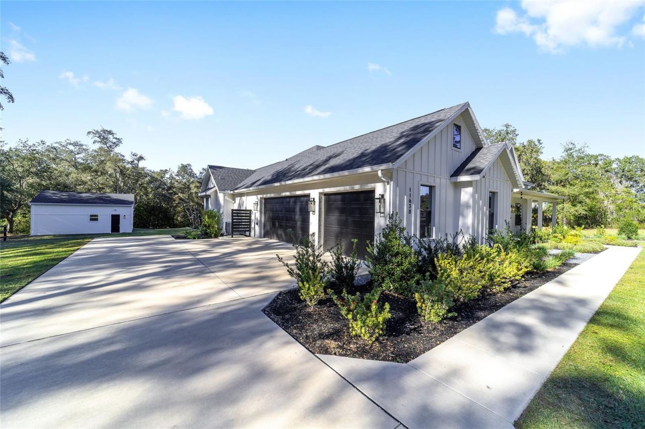 11638 SE 101st Court Road, Belleview, FL 34420 Photo