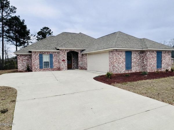 126 Bailey Cove, Canton, MS 39046