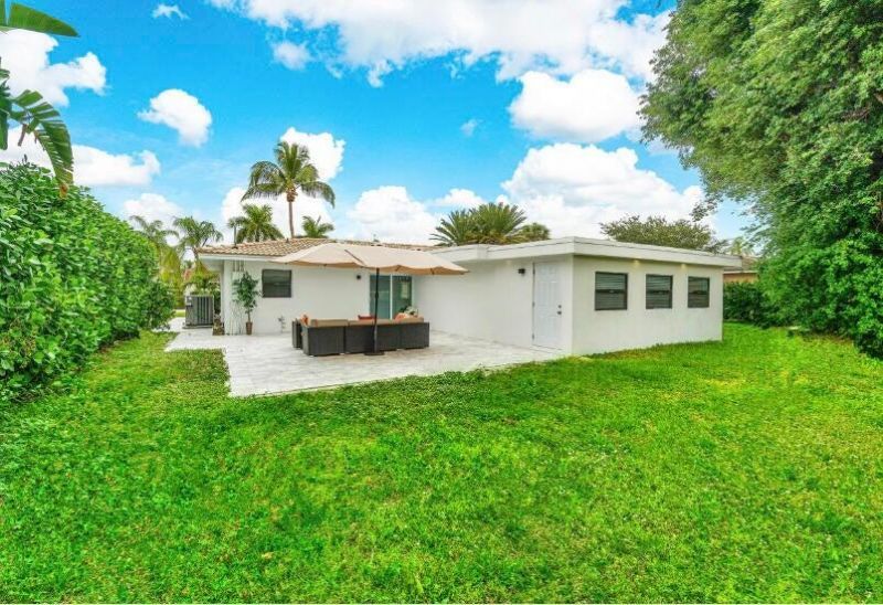 324 Bamboo Road, Palm Beach Shores, FL 33404 Photo