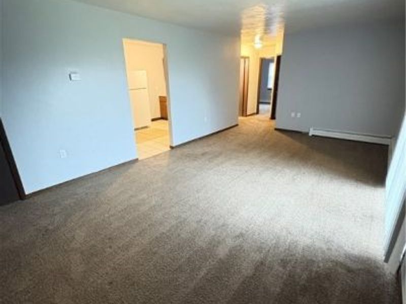 271 Folsom Street, Unit 4, Champion, OH 44483 Photo 4