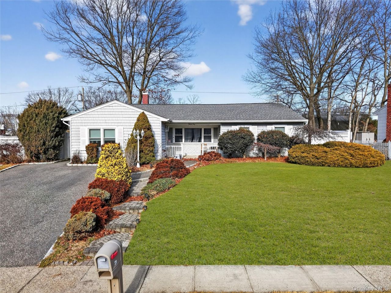 29 Rush Street, Port Jefferson, NY 11776 Main Photo