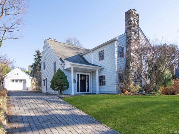 414 Pelham Manor Road, Pelham, NY 10803