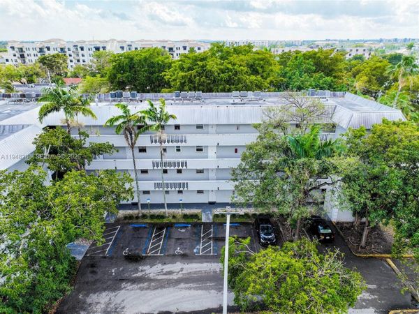 17255 SW 95th Ave, Unit 161, Palmetto Bay, FL 33157