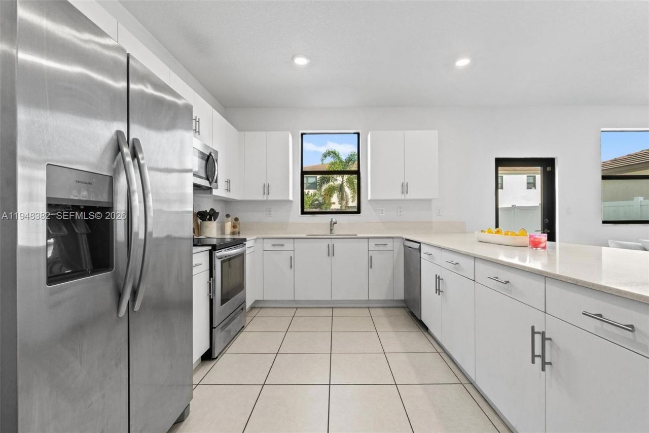 12927 SW 229th Ter , Miami, FL 33170 Photo